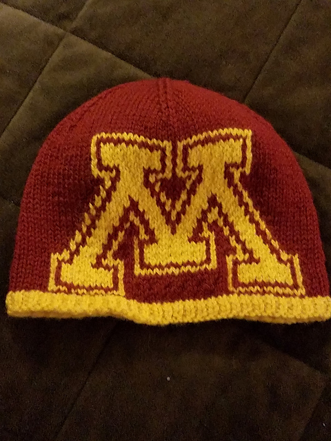 University of Minnesota Beanie Kit