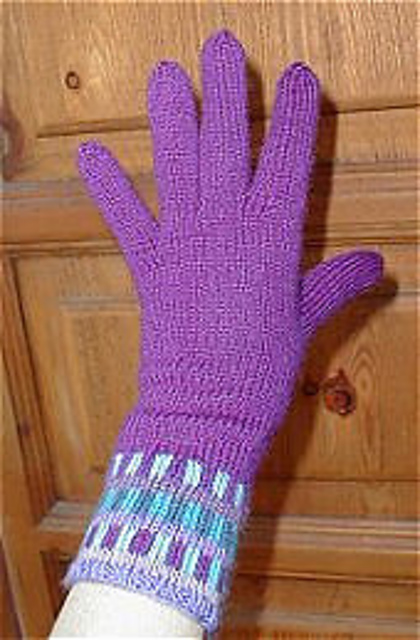 Colorblock Gloves