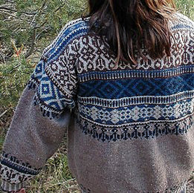 7913 Cardigan