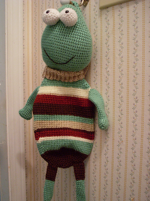 Frog Backpack Amigurumi