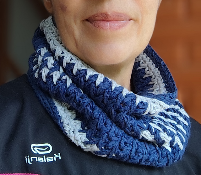 Feather Cowl