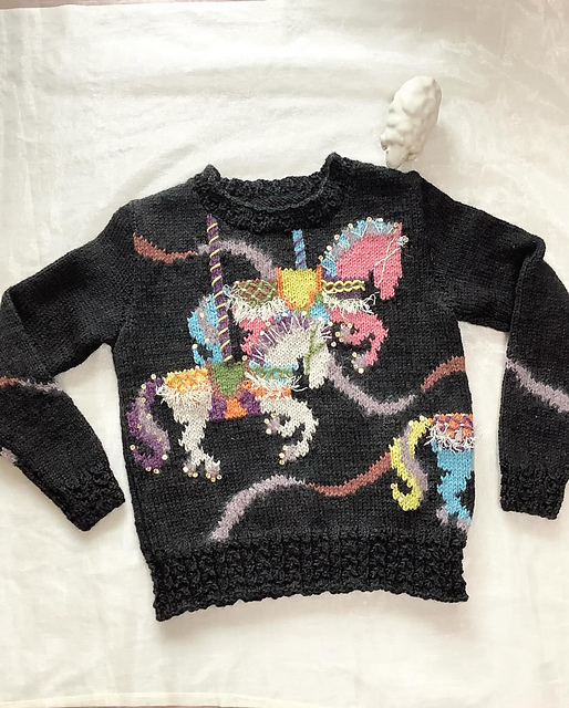 Ravelry: H.メリーゴーランドのプルオーバー pattern by Erika Tokai