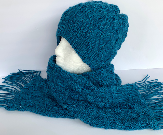 Mini Cabled Hat and Scarf