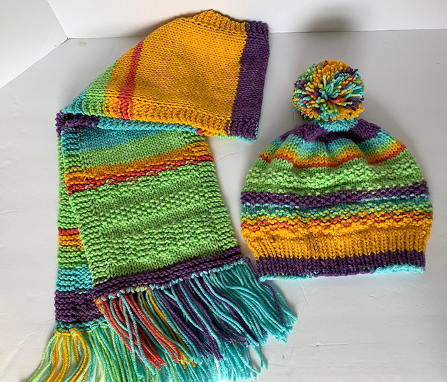 Simple Textures, Hat and Scarf Set