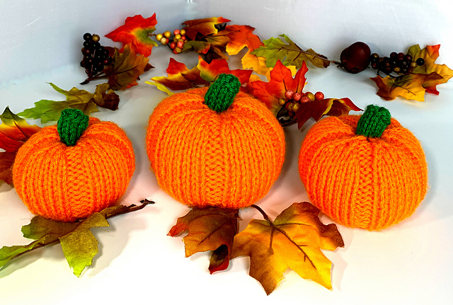 Peaceful Pumpkins Table Decorations