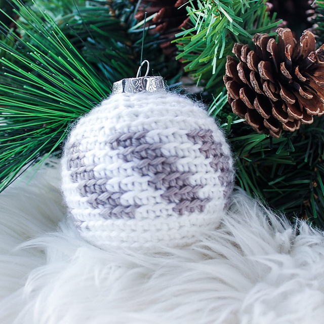 Candy Cane Stripes Bauble