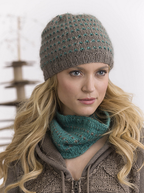 Bi Color Beanie and Cowl