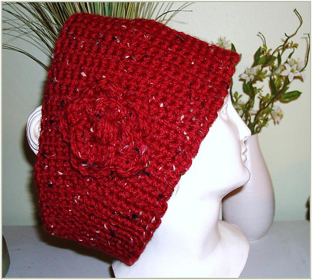 Crocheted Headband with Flower