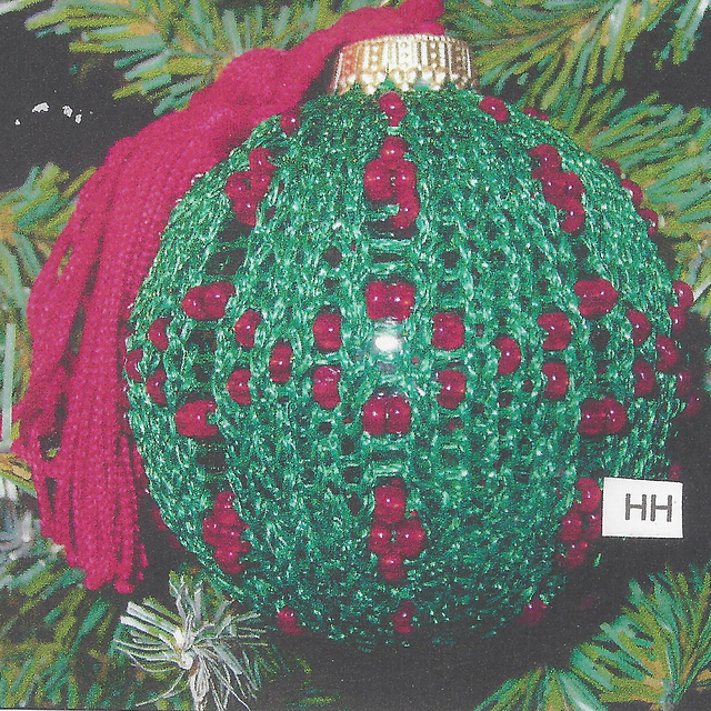 Beaded Circle Ornament - Style HH