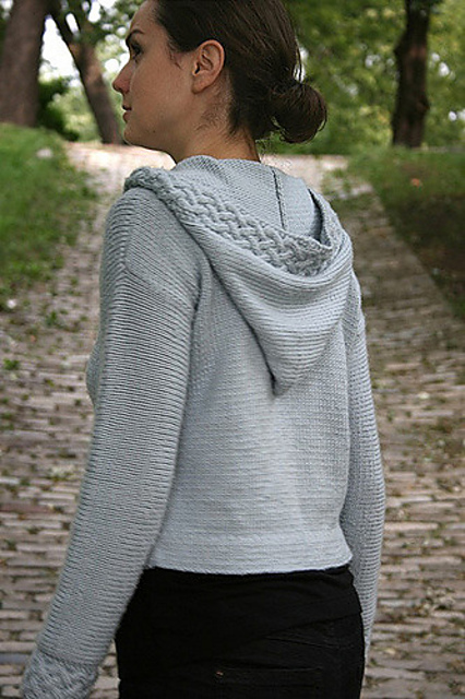 A Cardigan for Arwen