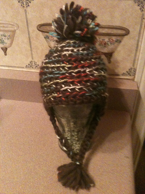 Two-Tone Bulky Hat