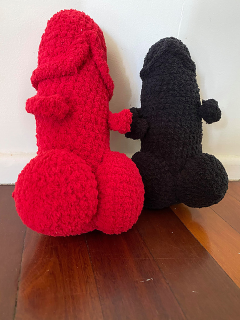 Cuddly Cocks