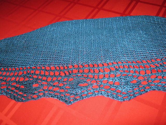 Wavey Crockett Shawl