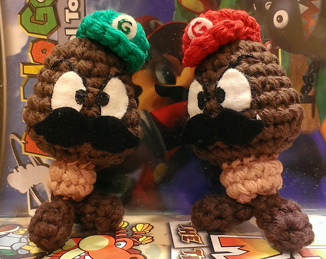 Amigurumi Super Goomba Brothers (Nintendo <3)