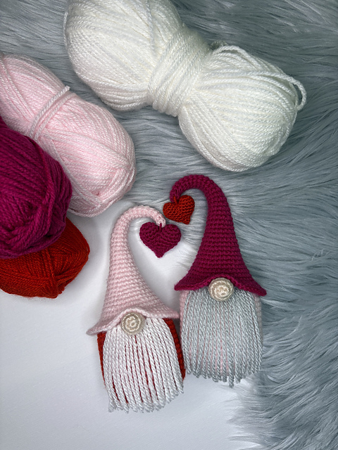 Valentine's Day Gnomes