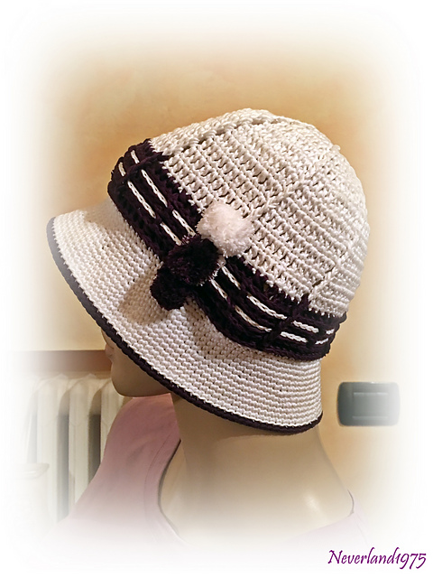 Pompom Summer Hat
