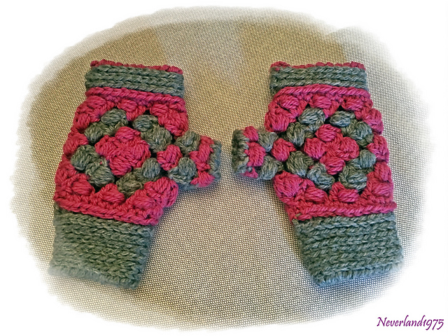 Bead Stitch Gloves