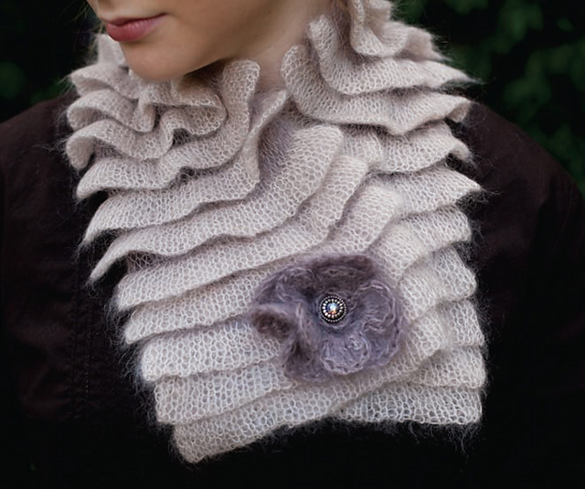 Pleated Neck Scarf