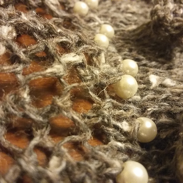 Summer Shawl with Pearls