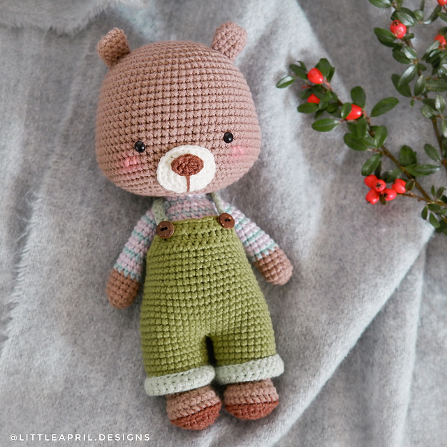 MaxTheBear Amigurumi