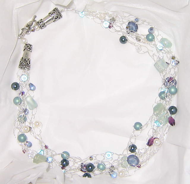 Bead  & Wire Crochet Necklace