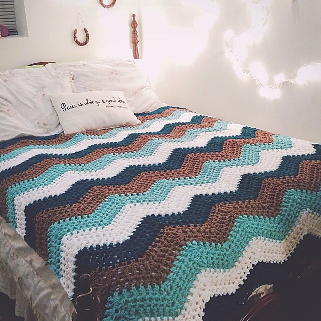 Chevron Blanket