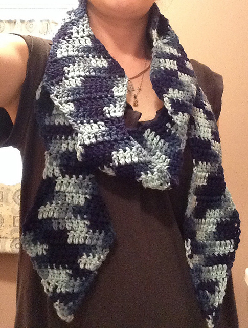 Zig zag scarf