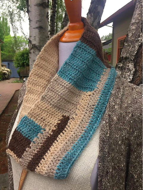 Log Cabin Cowl