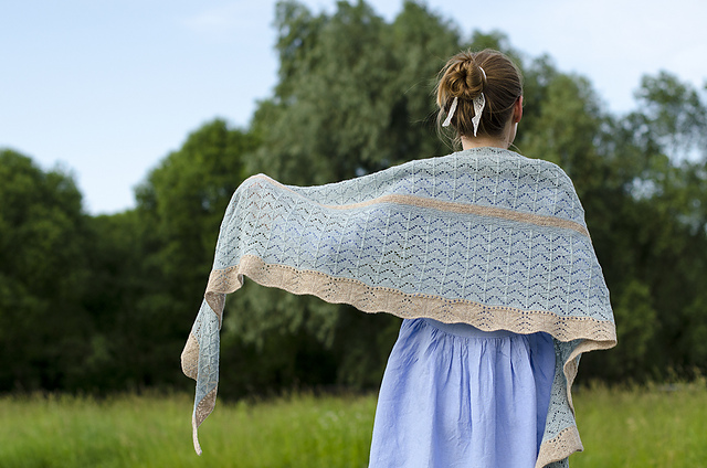Blossom shawl