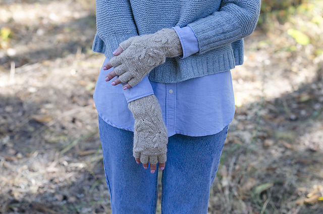 Fall Foliage Fingerless Gloves