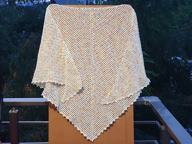 Yellow Tulip Shawl