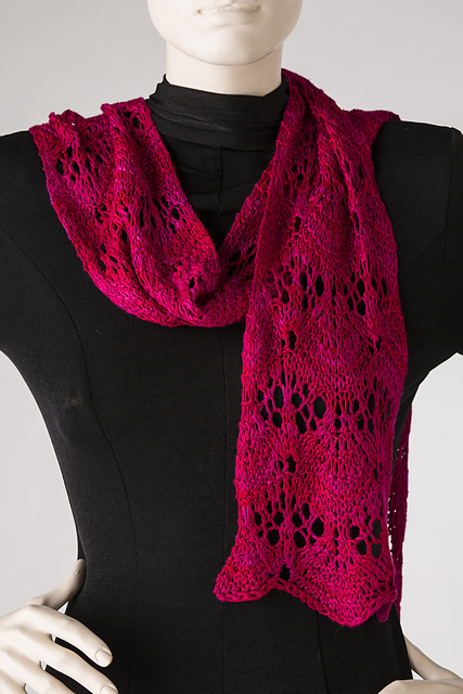 Bamboo Fan Scarf
