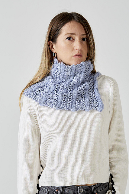 Urchin Cowl