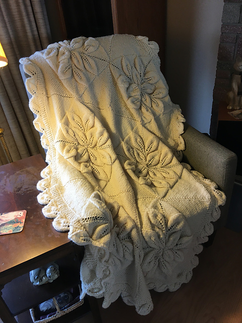 Salal Bouquet Blanket