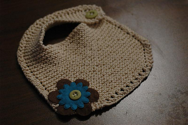 Garter Stitch Baby Bib