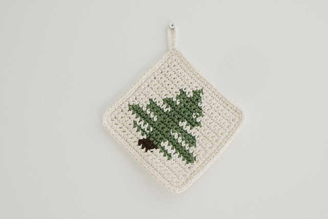 Christmas tree pot holder