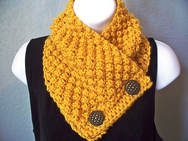 Blackberry Button Scarf