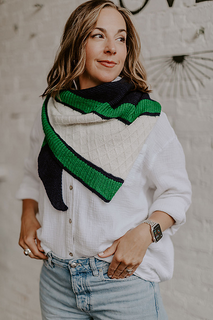 Ravelry: Summer's End Shawl pattern by Jill Zielinski
