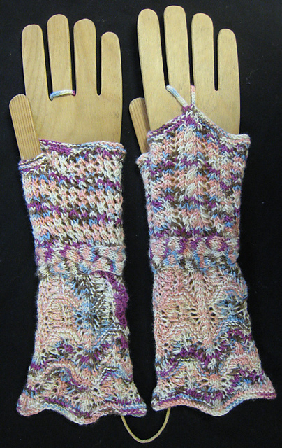Lace & Cable Mitts