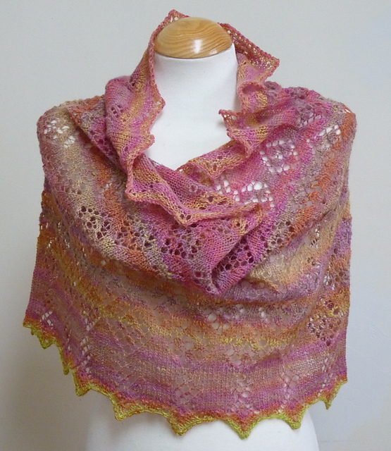 Kiltsi Cowl