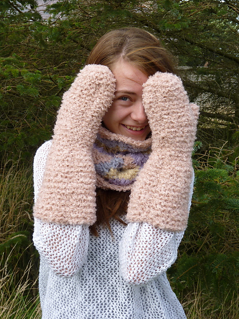 Crazy Arms Gauntlets