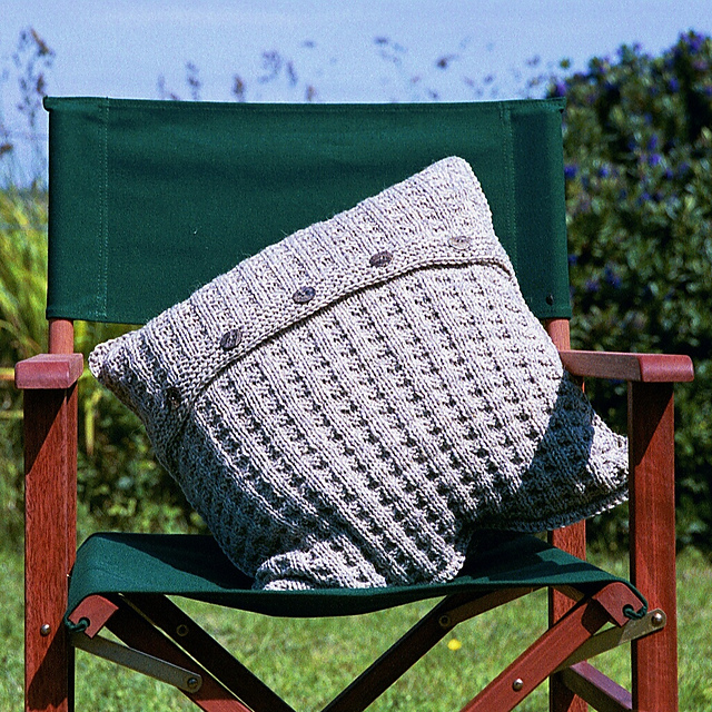 Switha Cushion