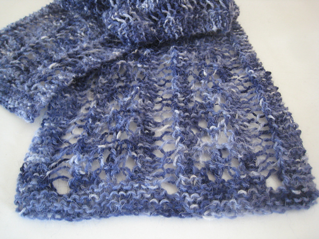 Cat's Paw Stripe Scarf