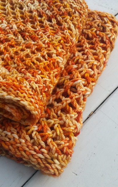 Persimmon Spice Cowl