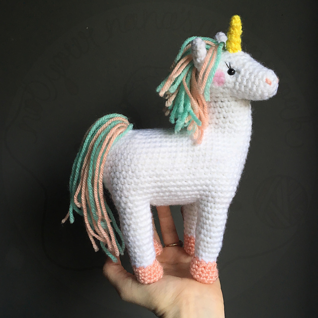 Pearl the Unicorn Amigurumi
