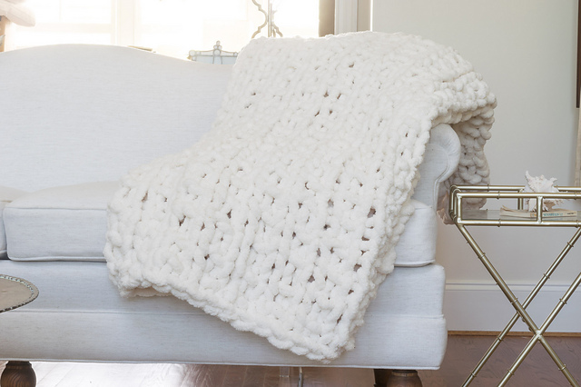 Broken Rib Chunky Blanket