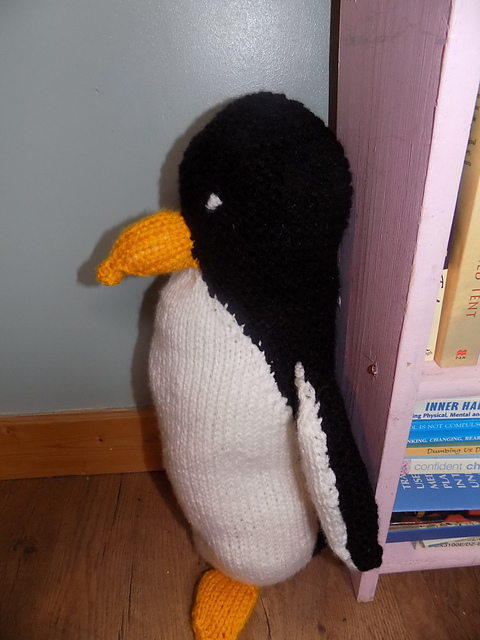 Knitted Percy Penguin