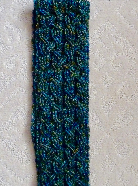 Shamrock Cable Scarf