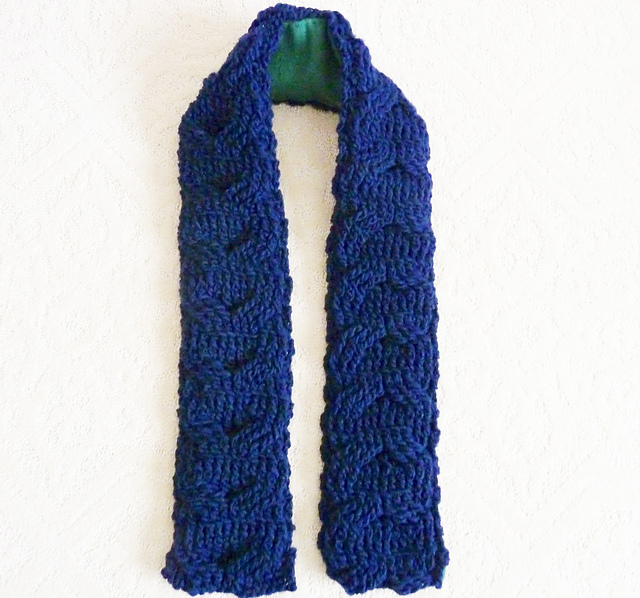 Icelandic Cable Scarf
