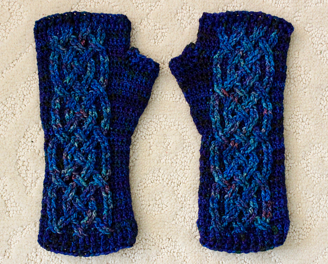 Mont-St.-Michel Fingerless Gloves